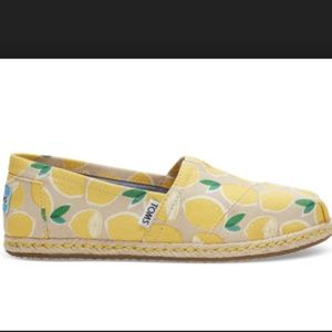 Toms Yellow Lemons Rope Sole Espadrille Flats